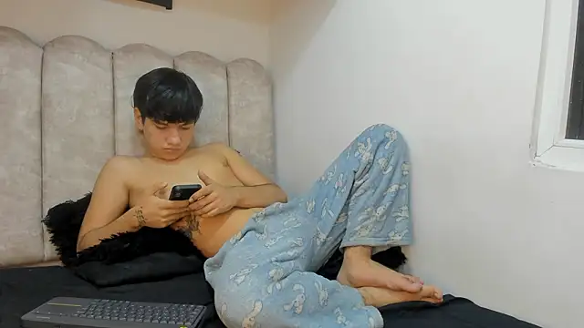 blue baby20 online show from March 19, 4:49 am