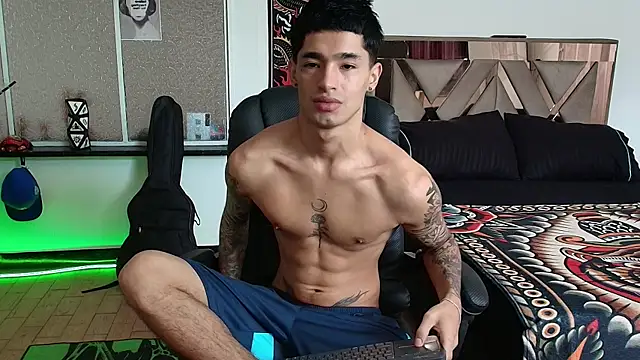 Damon  333 online show from October 21, 5:57 pm