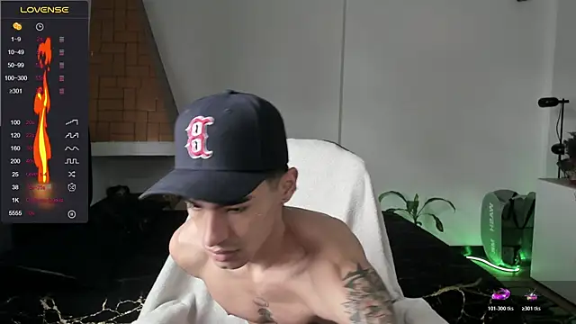 Damon  333 online show from July 17, 5:29 pm