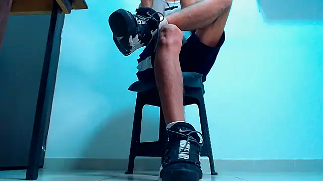 mastersmits online show from February 12, 2:06 am