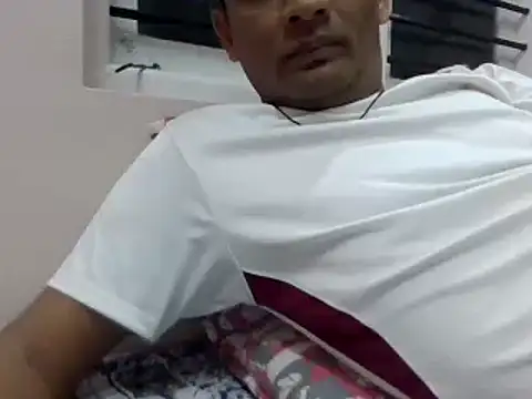 NiceBoy9099 online show from December 1, 5:35 pm