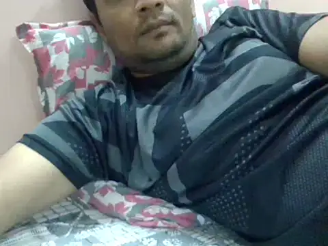 NiceBoy9099 online show from January 3, 1:03 pm