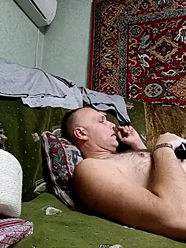 Pineapple04 online show from September 24, 5:16 pm