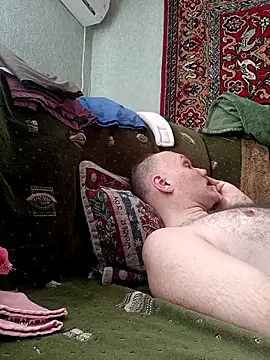 Snapshot of Pineapple04 chatting on March 15, 6:52 am Pineapple04 online show from March 15, 6:52 am