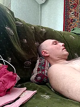 Snapshot of Pineapple04 chatting on March 21, 10:53 am Pineapple04 online show from March 21, 10:53 am