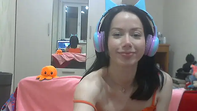 Snapshot of SashaGrinch chatting on January 26, 6:48 pm SashaGrinch online show from January 26, 6:48 pm
