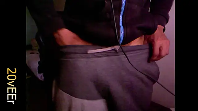 20vEEr online show from December 19, 10:33 am