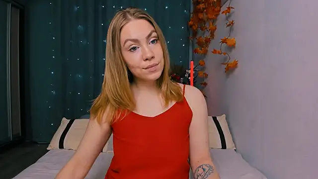 InsatiableFoxX online show from October 30, 5:24 pm