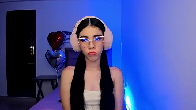 sofi cute01 online show from February 15, 11:03 pm