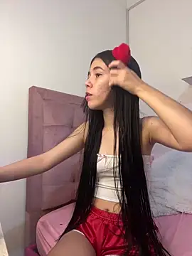 sofi cute01 online show from March 15, 1:19 am