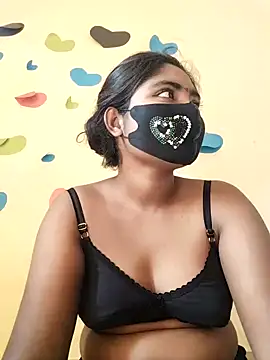 Lina-Rose online show from March 1, 5:52 am