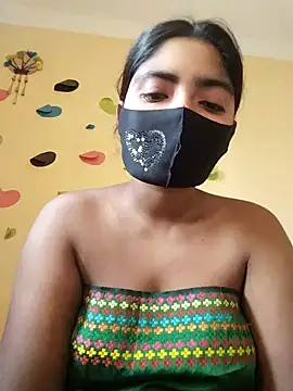 Lina-Rose online show from March 12, 10:48 am