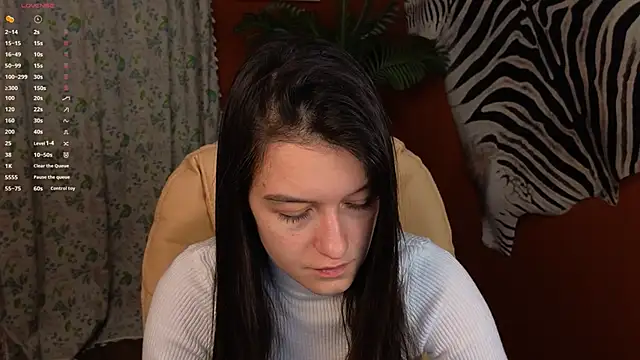 Alice  grace online show from January 29, 9:28 pm