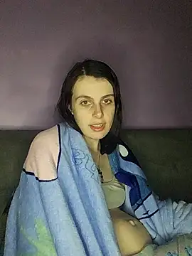 Snapshot of chachalette444 chatting on March 11, 9:04 pm chachalette444 online show from March 11, 9:04 pm