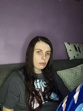 Snapshot of chachalette444 chatting on March 18, 8:37 pm chachalette444 online show from March 18, 8:37 pm