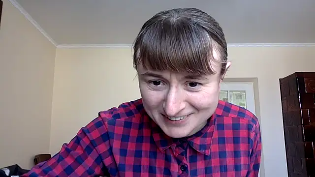 Snapshot of KlavdiaPetrivna chatting on February 16, 11:17 am KlavdiaPetrivna online show from February 16, 11:17 am