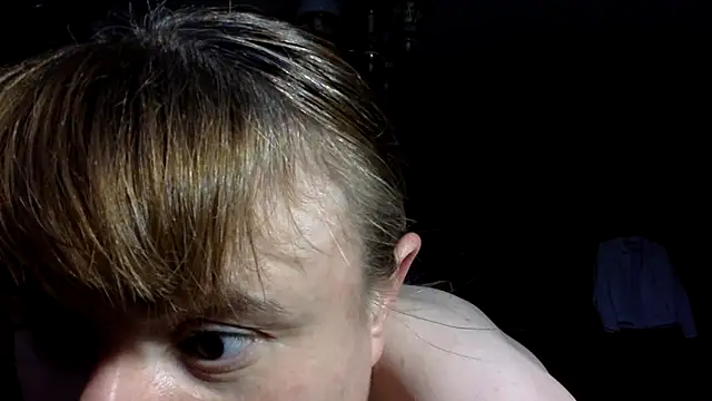 Snapshot of KlavdiaPetrivna chatting on June 11, 2:11 am KlavdiaPetrivna online show from June 11, 2:11 am