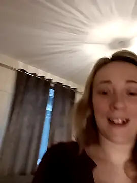Teagan B online show from January 4, 9:10 am