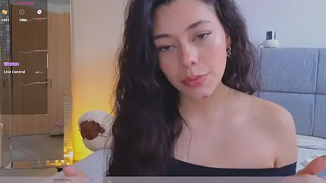 Soffimoon  online show from July 31, 7:46 pm