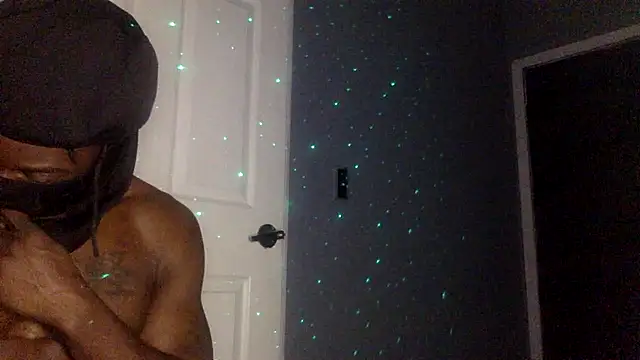 Snapshot of shomeagudtyme chatting on December 3, 6:32 am shomeagudtyme online show from December 3, 6:32 am