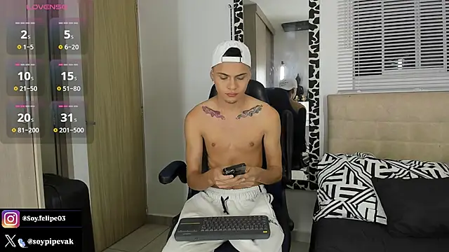 soyander03  online show from October 11, 10:25 am