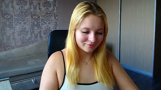 Milka kiss  online show from July 15, 10:20 am