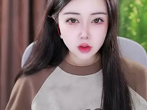 Qiaoqiao  online show from January 24, 9:06 am