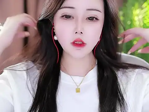 Qiaoqiao  online show from February 14, 4:20 pm