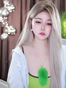 Qiaoqiao  online show from February 20, 10:16 am