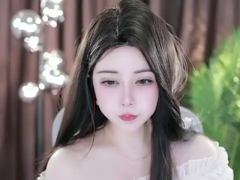 Qiaoqiao  online show from March 2, 12:11 pm