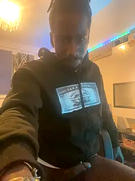 einRowdey online show from November 17, 6:24 pm