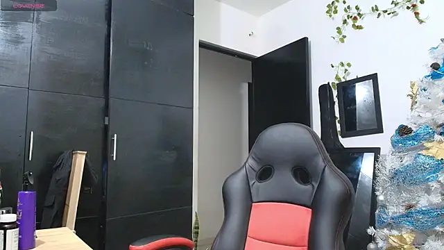 Snapshot of Haruto2001 chatting on December 17, 12:56 am Haruto2001 online show from December 17, 12:56 am