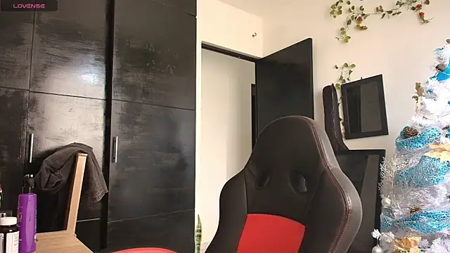 Snapshot of Haruto2001 chatting on December 17, 1:16 pm Haruto2001 online show from December 17, 1:16 pm