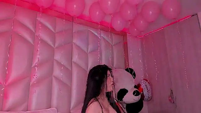 AlhanaRose online show from February 7, 2:19 am