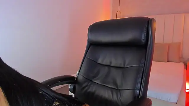 Snapshot of kosmic_Angel chatting on March 1, 12:12 pm kosmic Angel online show from March 1, 12:12 pm