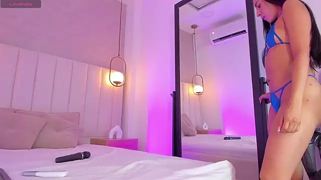 Snapshot of kosmic_Angel chatting on March 6, 12:30 pm kosmic Angel online show from March 6, 12:30 pm