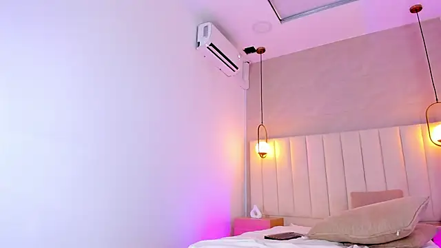 Snapshot of kosmic_Angel chatting on March 10, 6:23 pm kosmic Angel online show from March 10, 6:23 pm