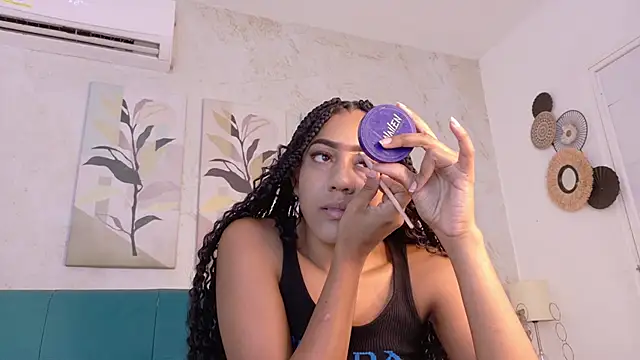 flavia cruz online show from February 13, 7:21 pm