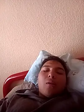 Snapshot of LoganFinds chatting on October 11, 2:59 pm LoganFinds online show from October 11, 2:59 pm