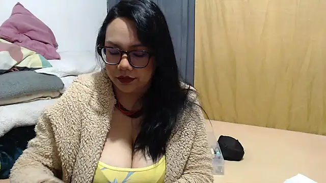 rainhavenus2024 online show from October 9, 12:58 pm