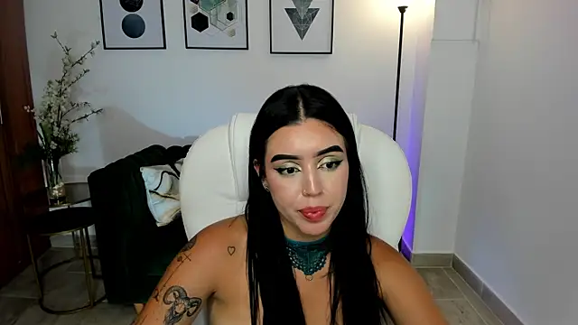 zoee jackson online show from January 19, 12:49 am