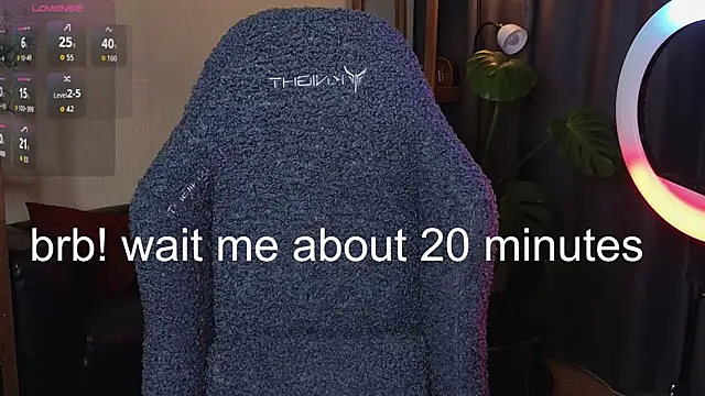 alicekiit online show from November 9, 1:48 am