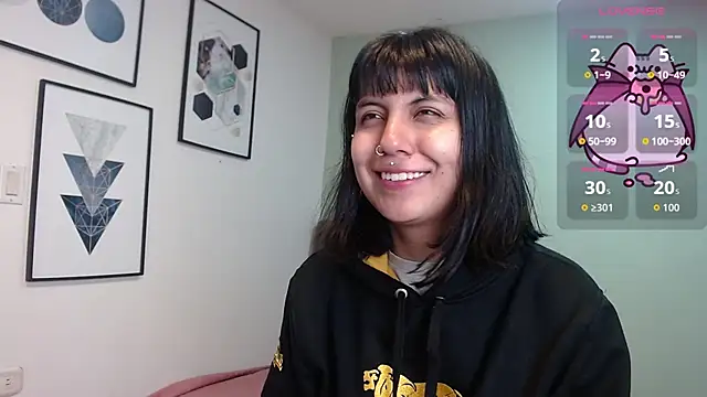 Snapshot of amy_adams1 chatting on October 21, 4:46 am amy adams1 online show from October 21, 4:46 am