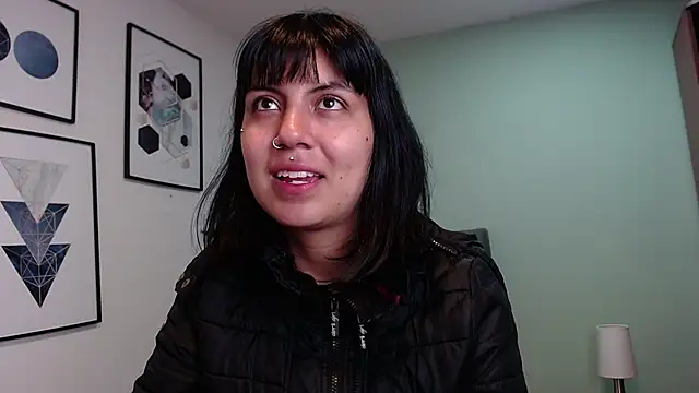 Snapshot of amy_adams1 chatting on November 6, 4:46 am amy adams1 online show from November 6, 4:46 am