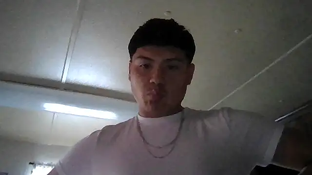 Papichulo2332 online show from October 1, 12:05 am