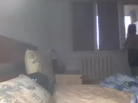 Snapshot of MaxWellas6 chatting on November 17, 1:28 pm MaxWellas6 online show from November 17, 1:28 pm