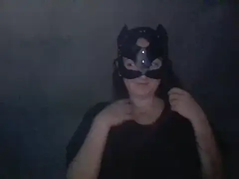 Snapshot of MaxWellas6 chatting on December 16, 11:54 pm MaxWellas6 online show from December 16, 11:54 pm