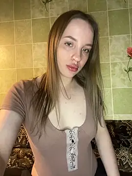 EdnaBradley online show from March 18, 5:21 pm