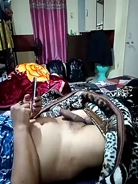 Snapshot of Spgaarya chatting on February 26, 11:30 am Spgaarya online show from February 26, 11:30 am