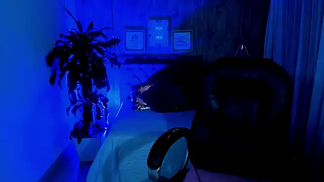 Snapshot of Xisu_ chatting on January 23, 6:49 am Xisu online show from January 23, 6:49 am